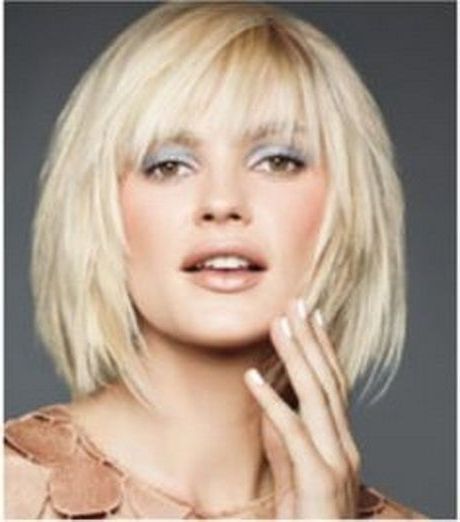 548 Best 17301 Cheek Length Bobs Images On Pinterest | Bobs, Short Regarding Recent Shaggy Bob Hairstyles With Fringe (Photo 4 of 15)