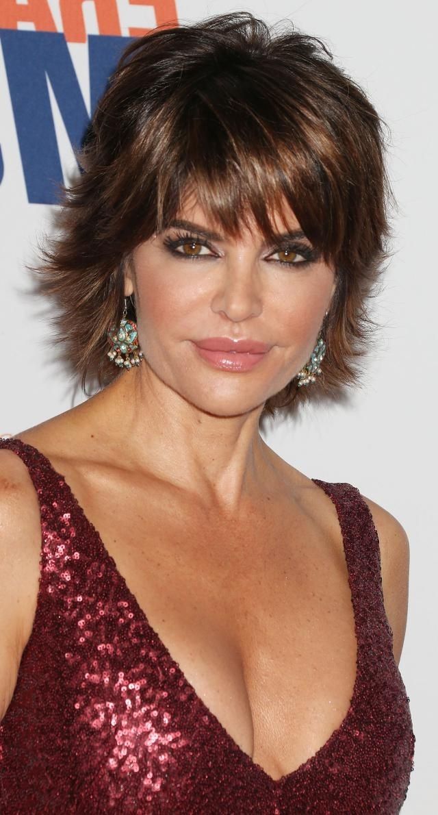 A Slideshow Of The Most Amazing Shag Haircuts | Lisa Rinna, Shag Throughout Most Popular Short Shaggy Hairstyles With Bangs (View 12 of 15)