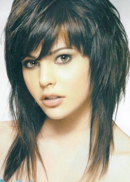 Best Hairstyles For Men Women Boys Girls And Kids: 31 Most Stylish Regarding Best And Newest Shaggy Chic Hairstyles (View 11 of 15)