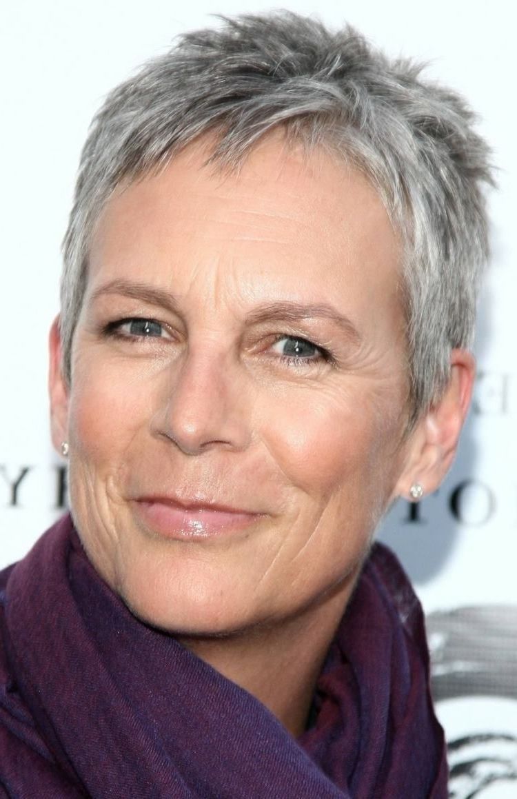 Coupe Courte Femme 2015 Selon L'âge  20 Idées Par Les Stars With Regard To Most Up To Date Jamie Lee Curtis Pixie Hairstyles (View 13 of 15)