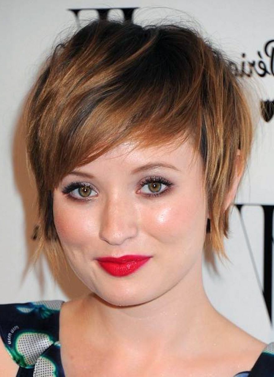 Diverse Modish Types Of Bangs For Round Face | Hairstyles 2017 For Most Current Pixie Hairstyles For Round Face Shape (Photo 13 of 15)