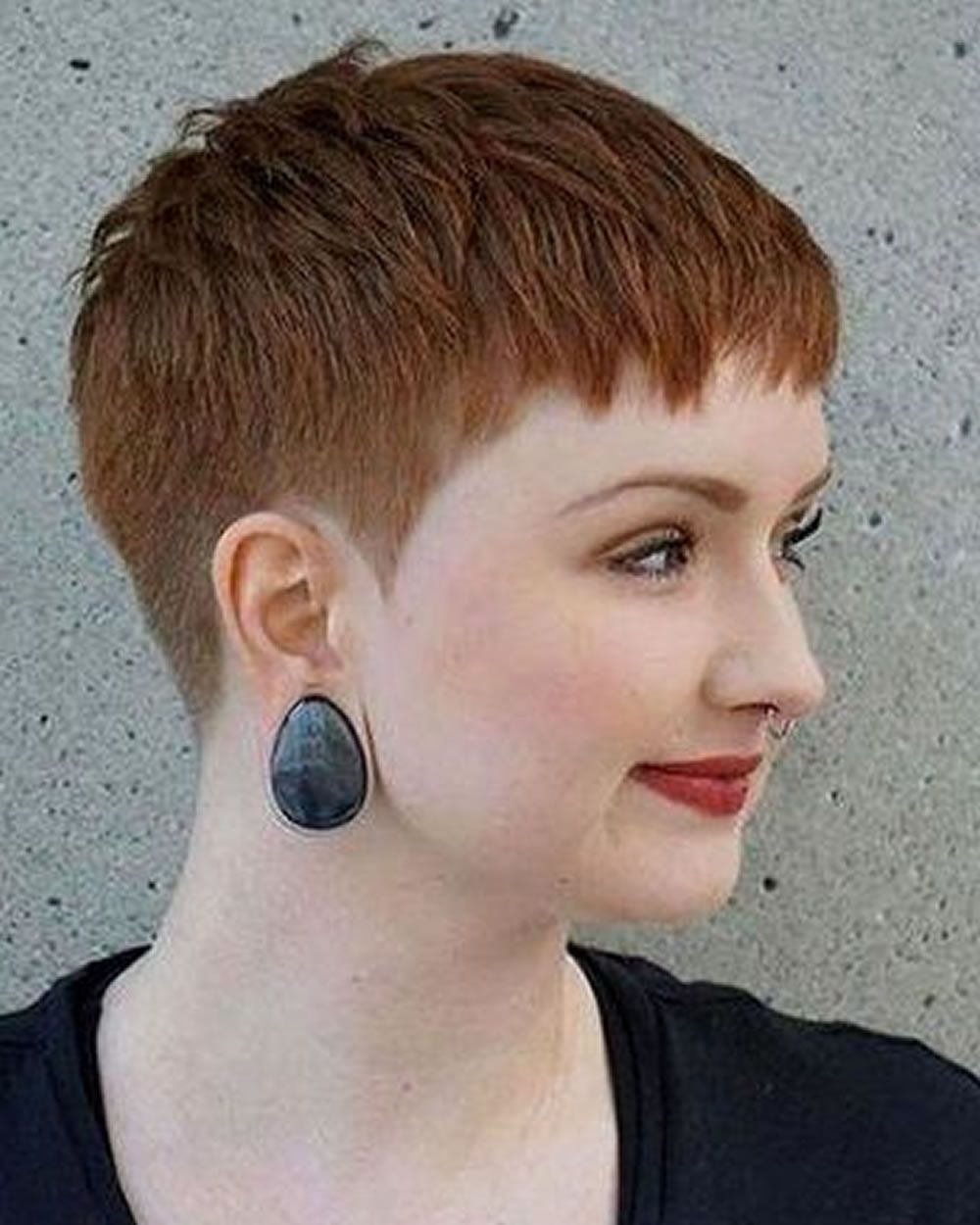 Hairstyles For Round Face And Thin Hair 2018 For Most Recent Super Short Pixie Hairstyles For Round Faces (View 4 of 15)