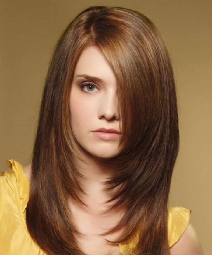 Long Hairstyles For Round Face Shape. Hairstyle For Round Faces In Best And Newest Long Shaggy Hairstyles For Round Faces (Photo 4 of 15)