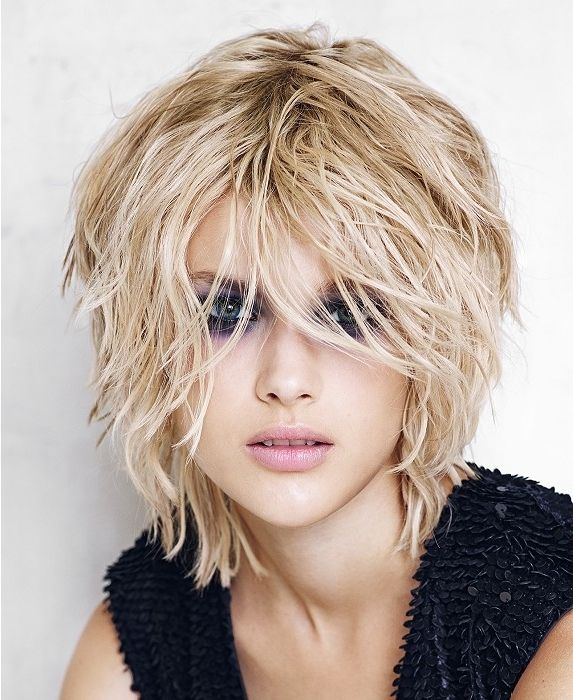 Medium Shaggy Hairstyles Inside Best And Newest Shaggy Blonde Hairstyles (View 6 of 15)