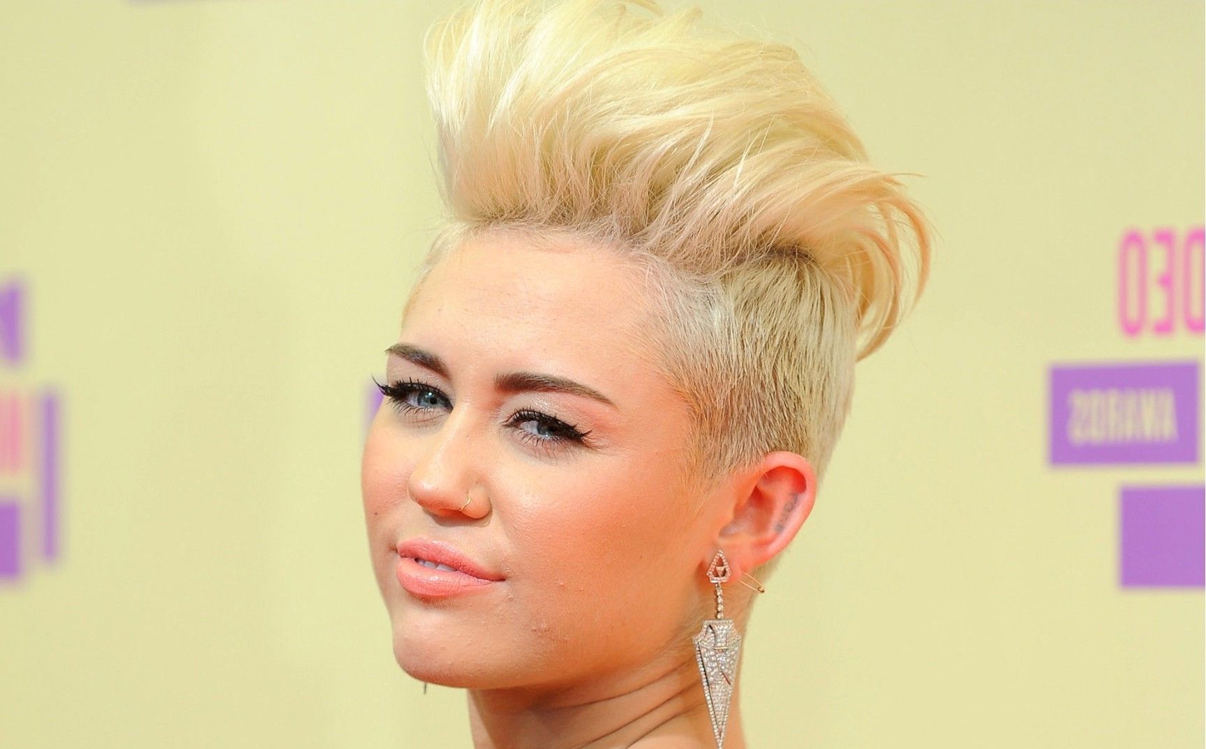 Miley Cyrus Short Hairstyle 01 – Hairstyles, Easy Hairstyles For Girls Pertaining To Most Up To Date Miley Cyrus Pixie Hairstyles (Photo 7 of 15)