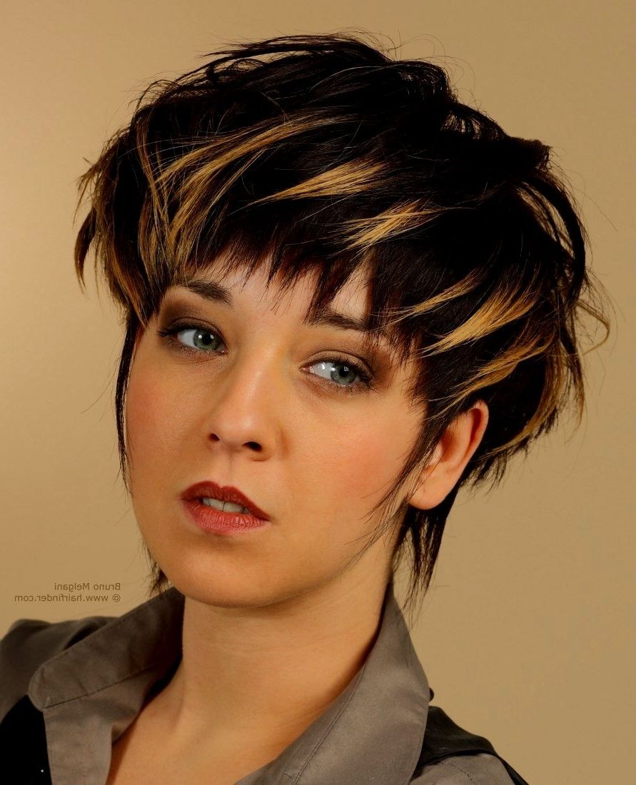 Pixie Hairstyles With Highlights | Hairstyles Ideas Within Current Pixie Hairstyles With Highlights (Photo 5 of 15)