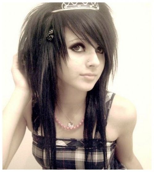 Pretty Emo Hairstyles For Girls | Hairstyles 2017, Hair Colors And In Latest Shaggy Emo Hairstyles (Photo 4 of 15)