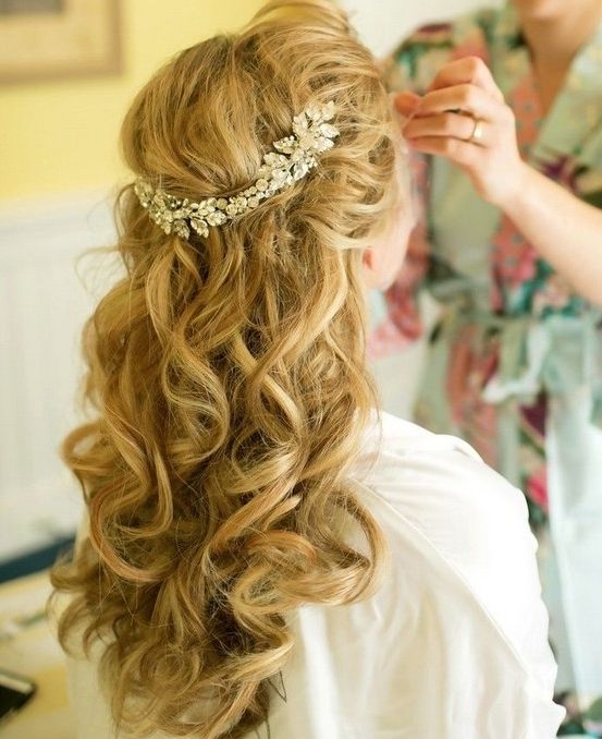 35 Wedding Hairstyles: Discover Next Year's Top Trends For Brides In Current Curly Long Updos For Wedding (View 9 of 15)