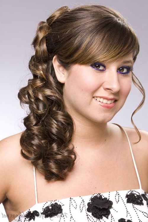 7 Gorgeous Bridesmaid Hairstyles For Long Hair 2017 With Regard To Newest Curly Long Updos For Wedding (Photo 12 of 15)