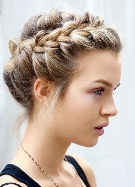 Featured Photo of The Best Braids Updo Hairstyles
