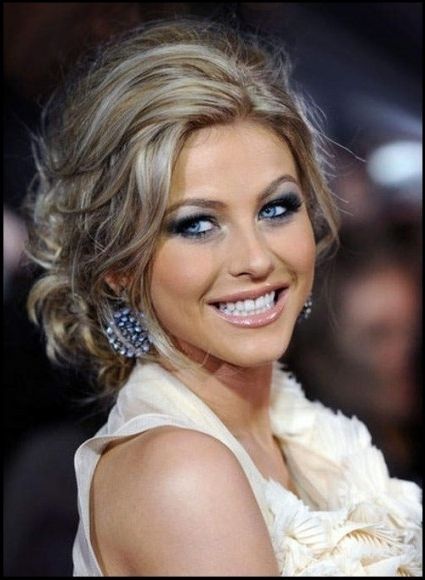 Julianne Hough Hairstyle With Prom Updo Hairstyle 03 – Hairstyles With Best And Newest Julianne Ho Hairstylesugh Updo Hairstyles (View 15 of 15)