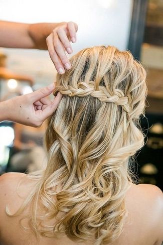 16 Bridal Hairstyles For Long Hair Fit For A Princess Pertaining To Country Wedding Hairstyles For Bridesmaids (View 7 of 15)