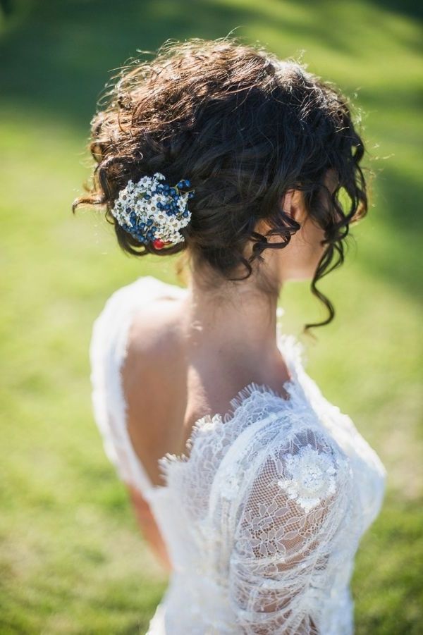 18 Perfect Curly Wedding Hairstyles For 2015 – Pretty Designs With Curly Updos Wedding Hairstyles (View 7 of 15)