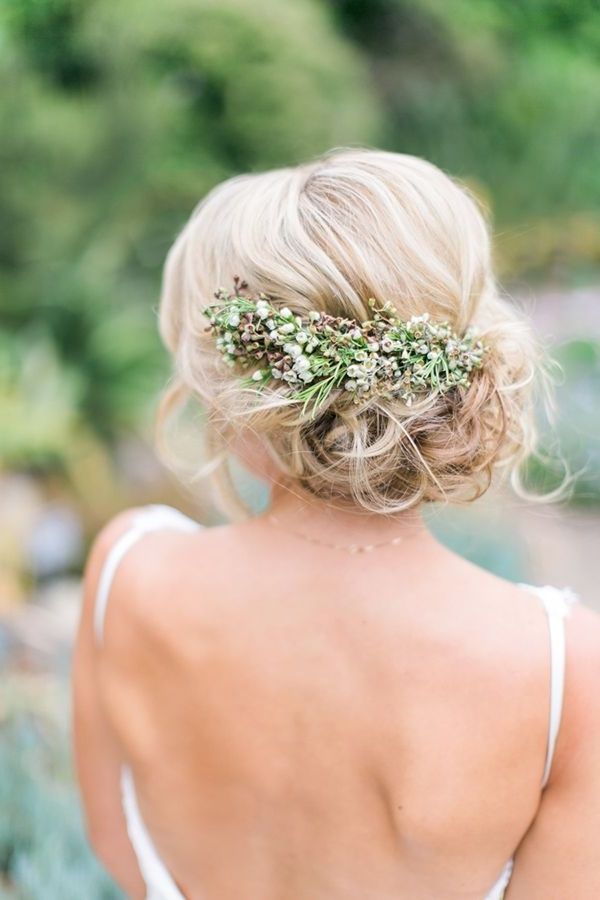 20 Most Elegant And Beautiful Wedding Hairstyles | Weddinglauren With Regard To Garden Wedding Hairstyles For Bridesmaids (View 4 of 15)