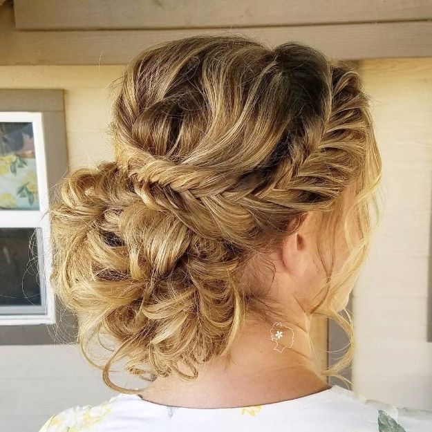 24 Beautiful Bridesmaid Hairstyles For Any Wedding – The Goddess Pertaining To Cute Wedding Hairstyles For Bridesmaids (View 14 of 15)