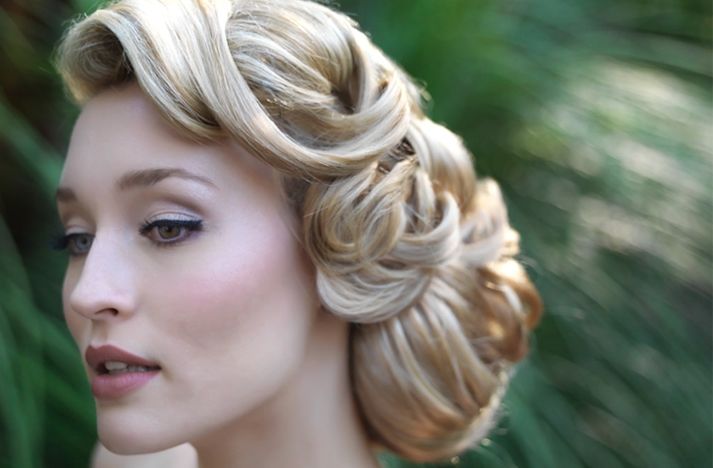 25 Classic And Beautiful Vintage Wedding Hairstyles – Haircuts Regarding Vintage Wedding Hairstyles For Medium Length Hair (View 6 of 15)