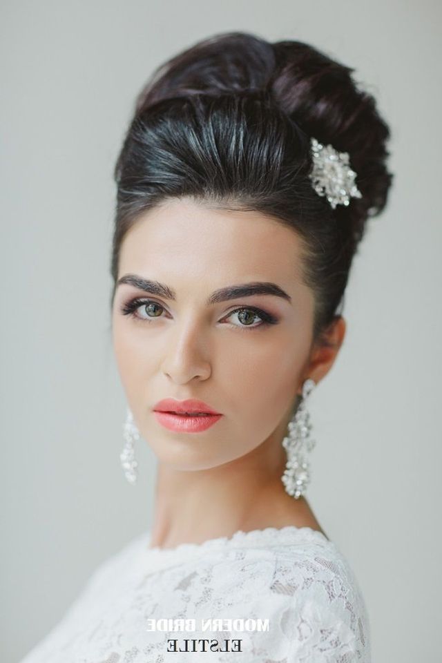 29 Stunning Vintage Wedding Hairstyles – Mon Cheri Bridals With Regard To Vintage Wedding Hairstyles (View 11 of 15)