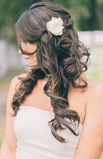 37 Half Up Half Down Wedding Hairstyles Anyone Would Love In Wedding Hairstyles For Long Hair Down With Flowers (View 4 of 15)