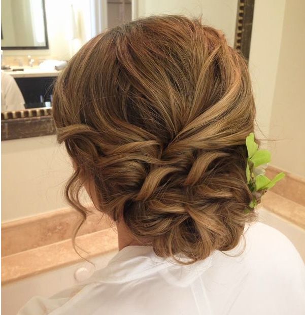 Creative And Elegant Wedding Hairstyles For Long Hair | Elegant Regarding Creative And Elegant Wedding Hairstyles For Long Hair (View 1 of 15)