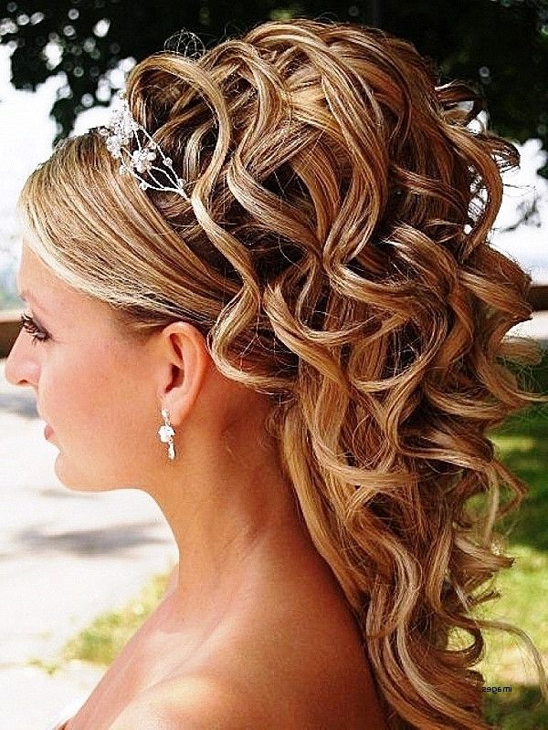 Elegant Curly Hairstyles For Medium Length Hair For Weddings Curly For Curly Medium Length Hair Wedding Hairstyles (View 3 of 15)