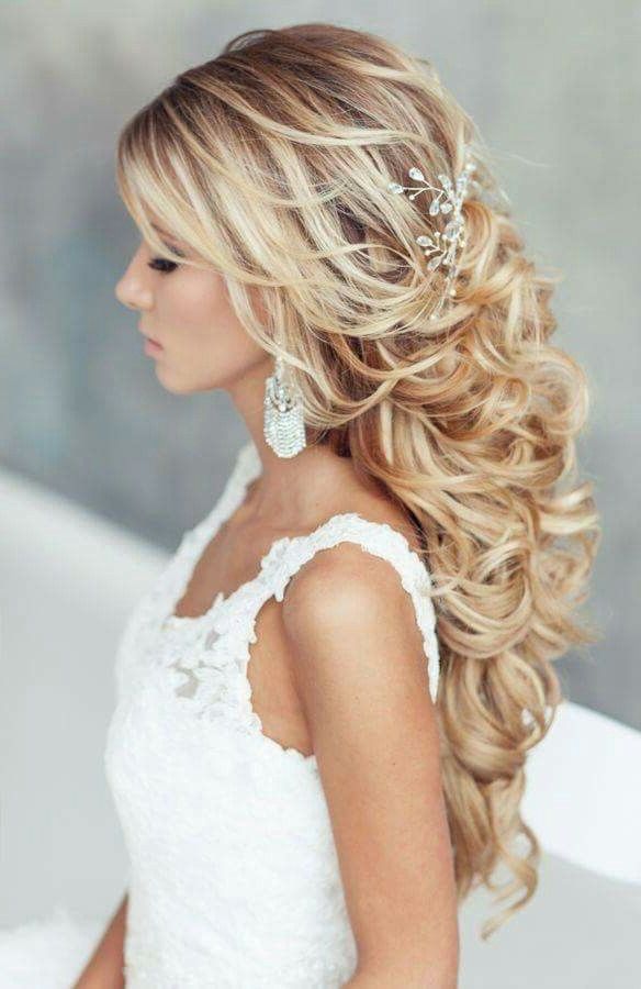 Penteado | Love??? | Pinterest | Wedding, Hair Style And Weddings Regarding Wedding Hairstyles For Long Down Curls Hair (View 1 of 15)