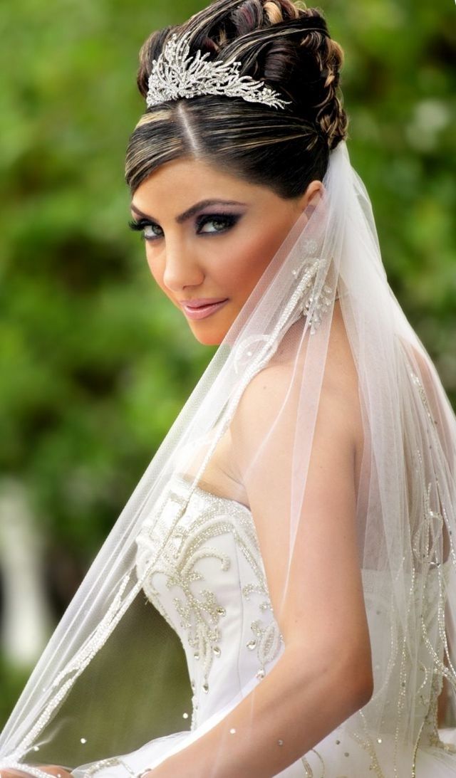 Wedding Hair With Tiara And Veil – Skyranreborn With Regard To Wedding Hairstyles With Veil And Tiara (View 11 of 15)
