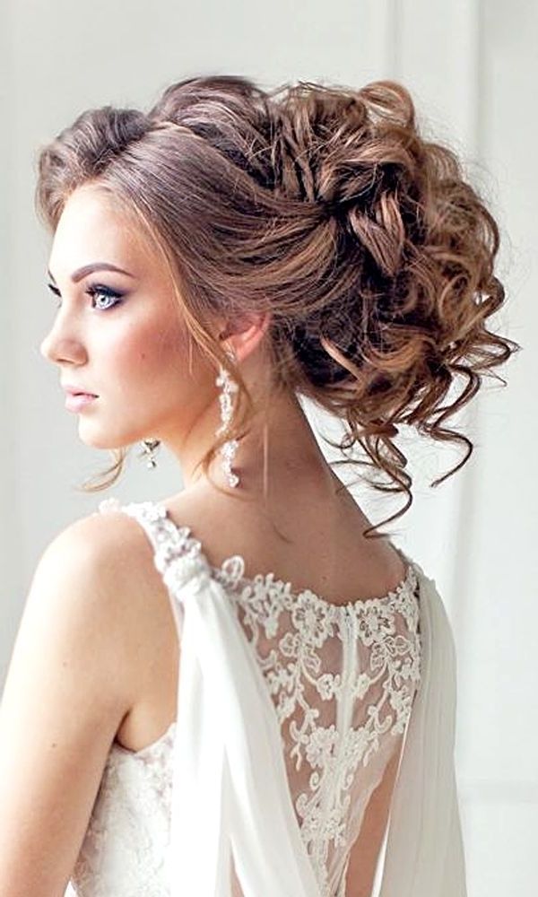 Wedding Hairstyles For Long Hair Updo – Top Choices Of Wedding Regarding Updos Wedding Hairstyles With Tiara (View 15 of 15)
