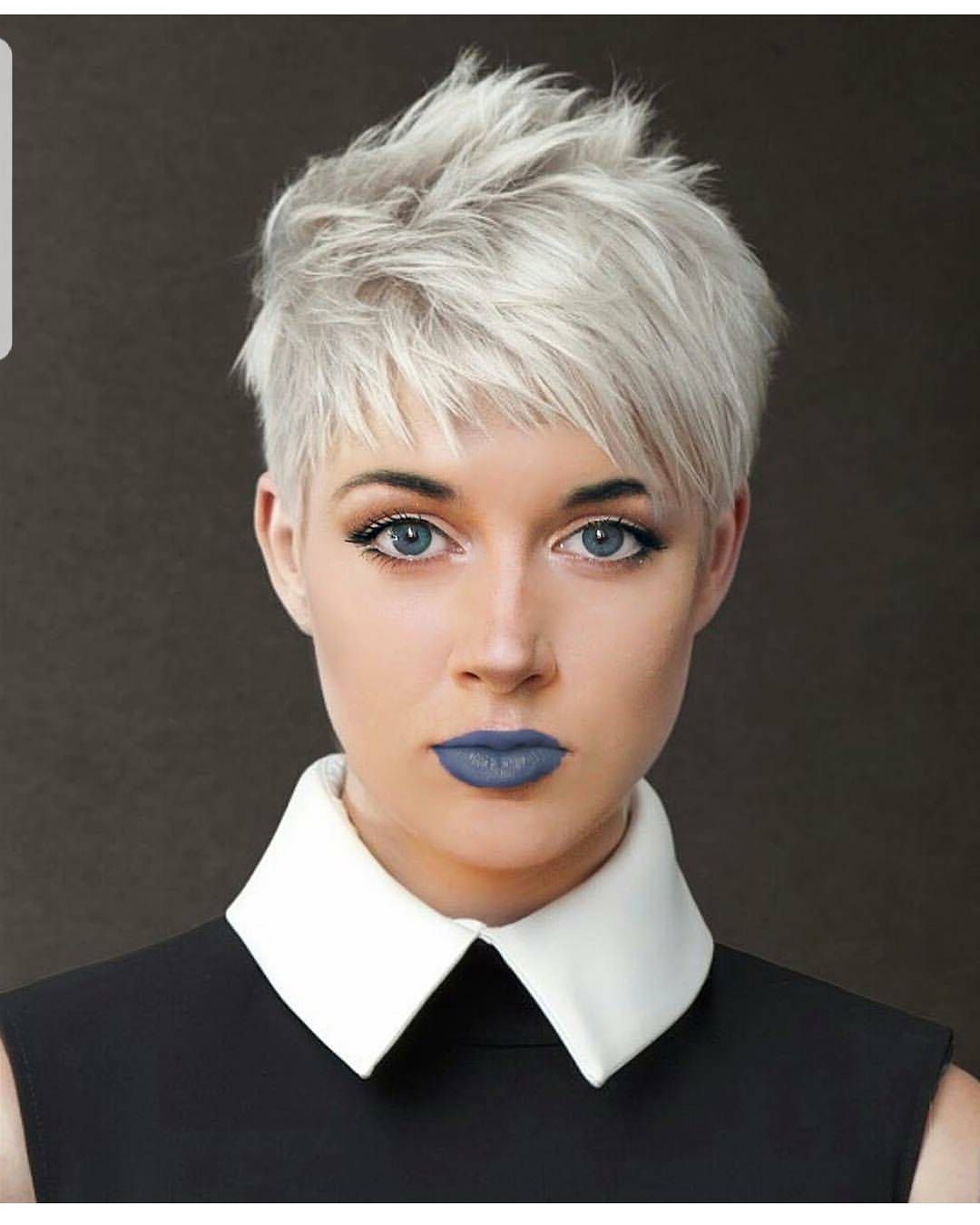 10 Easy Pixie Haircut Styles & Color Ideas, 2018 Women Short Hairstyles For 2018 Platinum Pixie Haircuts (Photo 8 of 15)