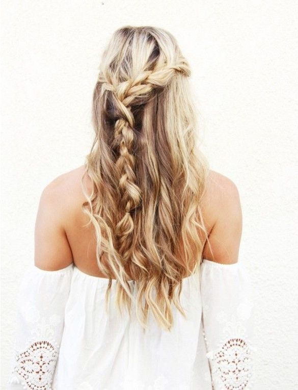 10 No Heat Hairstyles For When It's Steamy Af And You Can't Be With Most Up To Date Artistically Undone Braid Hairstyles (Photo 4 of 15)