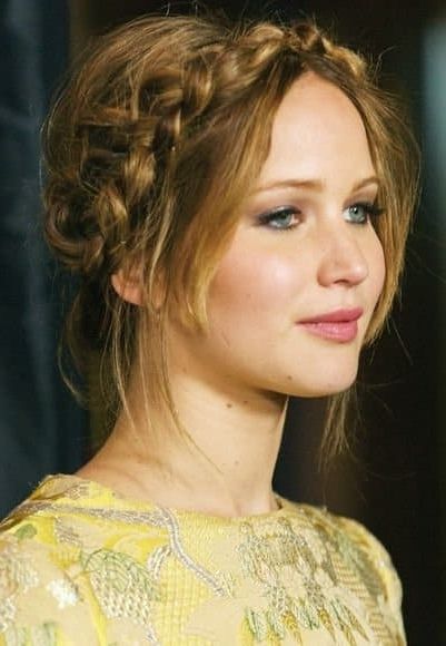10 Travel Friendly Braid Hairstyles – Wiseshe For Current Milkmaid Braids Hairstyles (Photo 1 of 15)