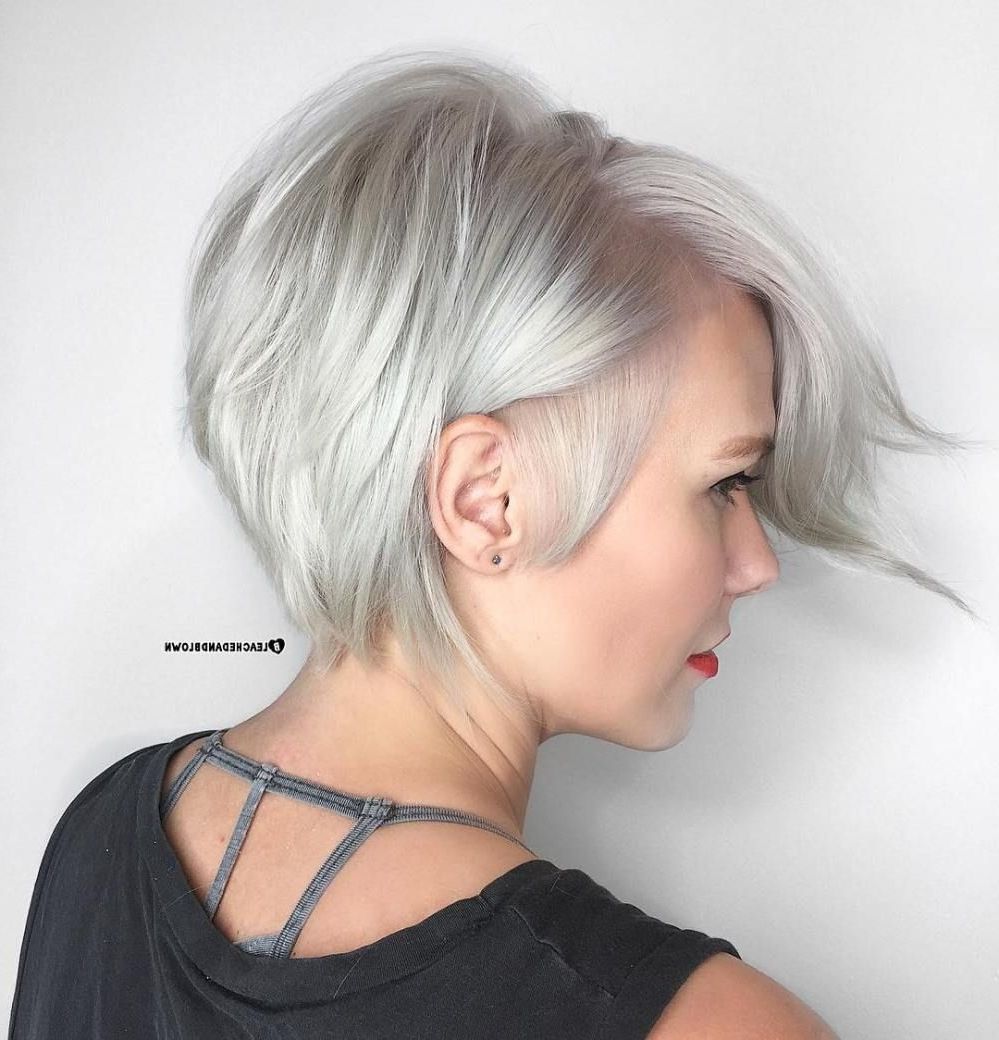 Featured Photo of 2024 Best of Side-parted Silver Pixie-bob Haircuts