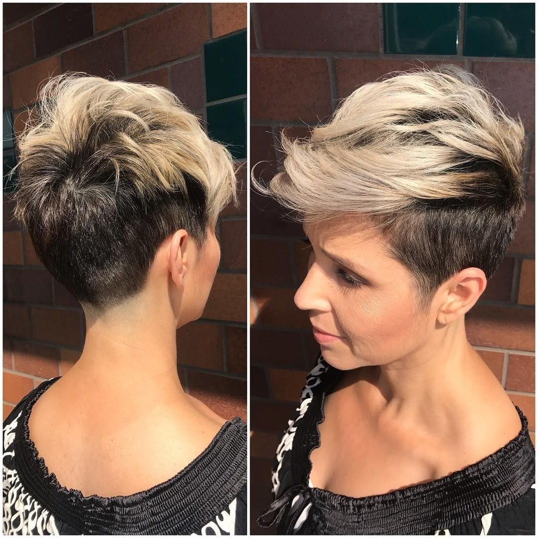 22 Artistic Messy Hairstyles For Short Hair ~ Louis Palace In Most Popular Two Tone Pixie Haircuts (Photo 2 of 15)