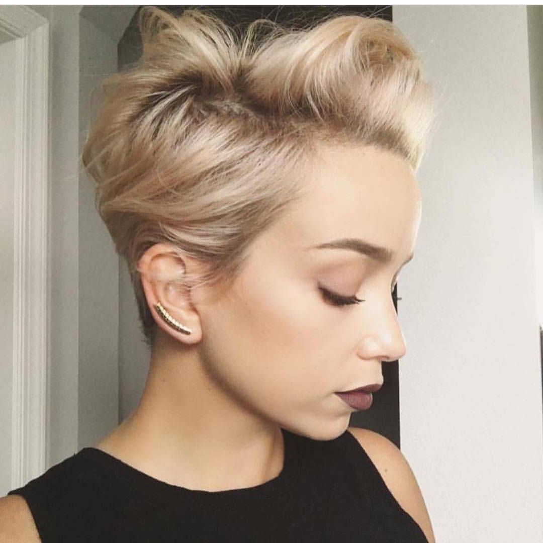 27 Hot Pixie Cuts To Copy In 2018 | Hairstyle Guru Regarding Most Popular Side Parted Blonde Balayage Pixie Haircuts (View 8 of 15)