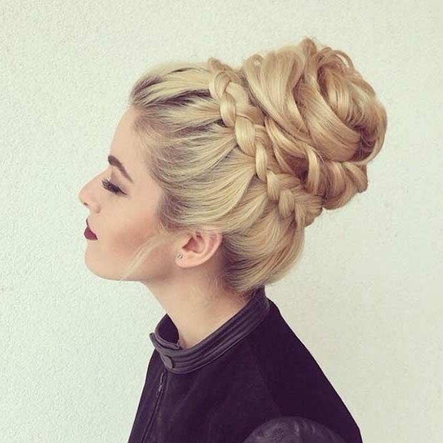 31 Most Beautiful Updos For Prom | Senior Ball Ideas | Pinterest Inside Most Popular Donut Bun Hairstyles With Braid Around (View 4 of 15)