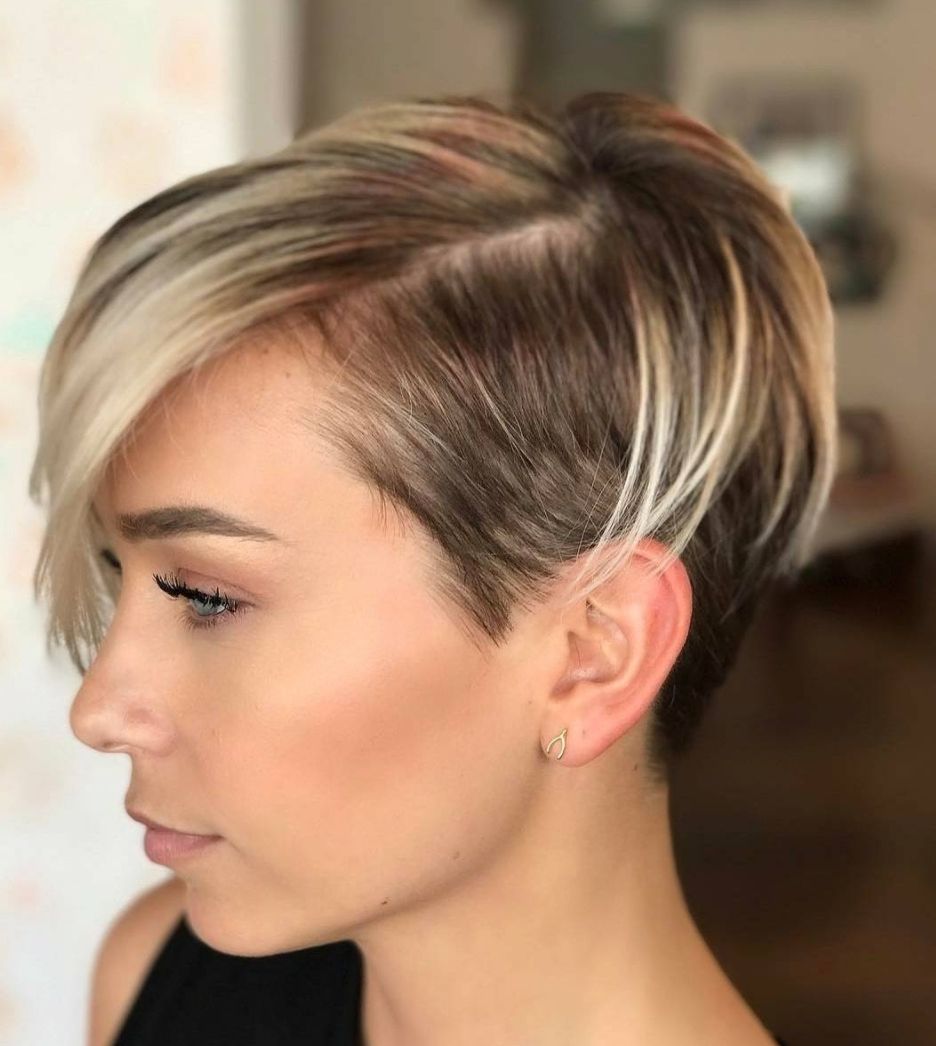 45 Sunny And Sophisticated Brown With Blonde Highlight Looks For Most Current African American Messy Ashy Pixie Haircuts (Photo 6 of 15)