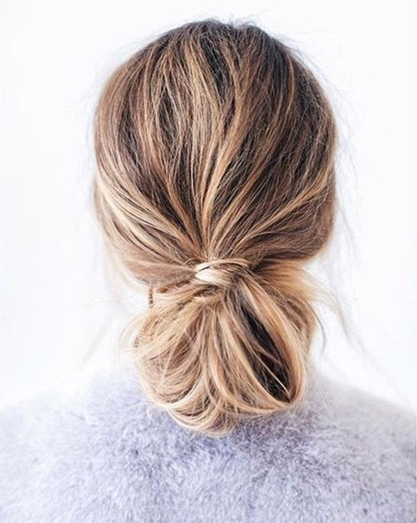 5 Quick And Easy Low Bun Hairstyles For A Busy Morning – Vpfashion In Most Recent Casual Bun With Highlights (View 15 of 15)