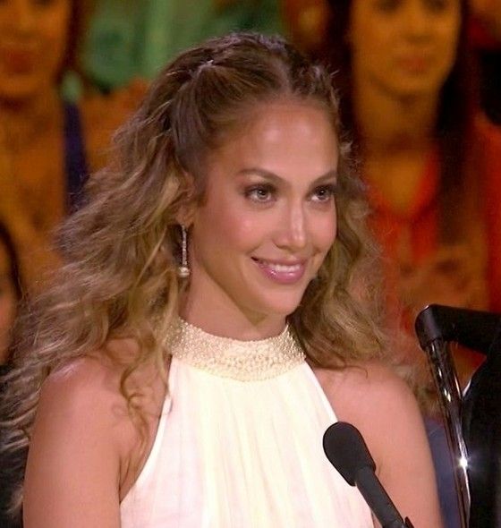 Center Parting Half Up Half Down Hairstyle – Jennifer Lopez With Regard To Most Current Jennifer Lopez Braided Hairstyles (Photo 10 of 15)