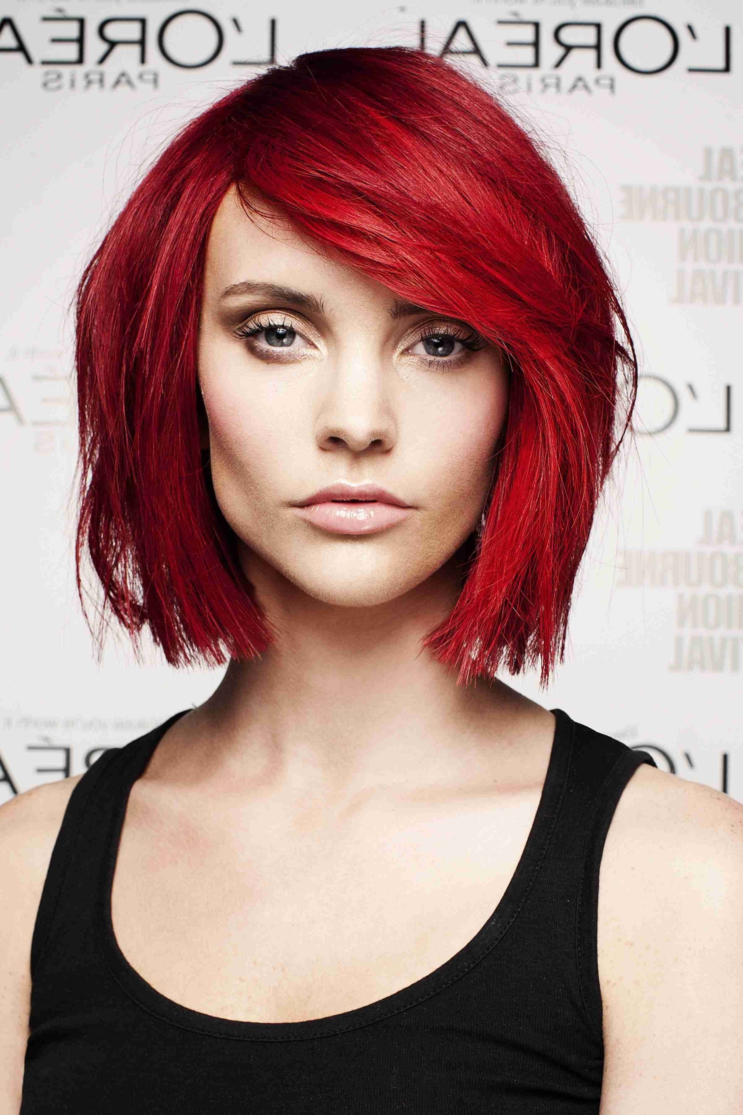 Try It: Barely There Vixen Makeup From L'oreal Runway 6 | Locks In Newest Ravishing Red Pixie Haircuts (Photo 11 of 15)