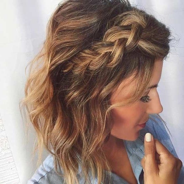 17 Chic Braided Hairstyles For Medium Length Hair | Stayglam With Mid Length Wavy Messy Ponytail Hairstyles (Photo 1 of 25)