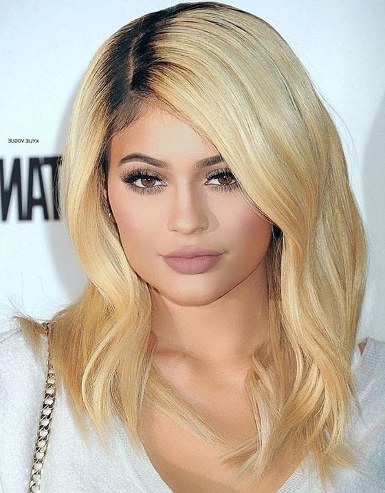 20 Kylie Jenner Hairstyles To Die For With Bodacious Blonde Waves Blonde Hairstyles (Photo 10 of 25)