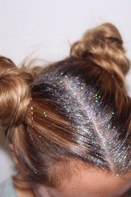 20 Photos That Prove Glitter Roots Is The Official Hairstyle Of Intended For Glitter Ponytail Hairstyles For Concerts And Parties (View 10 of 25)