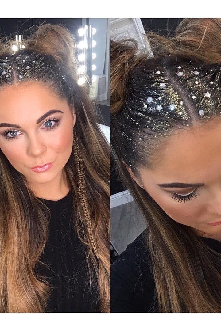 20 Photos That Prove Glitter Roots Is The Official Hairstyle Of With Regard To Glitter Ponytail Hairstyles For Concerts And Parties (View 1 of 25)
