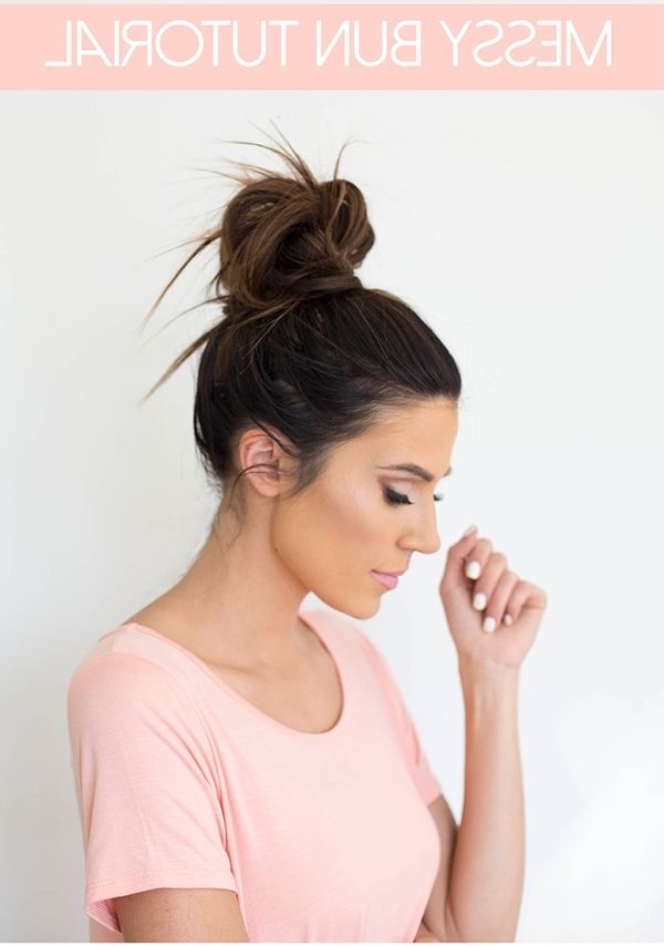 21 Easy Messy Bun Tutorials For The Perfect Disheveled Look – Gurl Pertaining To Messy And Teased Gray Pony Hairstyles (Photo 25 of 25)