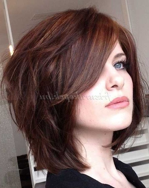 25 Shag Haircuts For Mature Women Over 40 – Shaggy Hairstyles For For Shoulder Grazing Strawberry Shag Blonde Hairstyles (Photo 18 of 25)