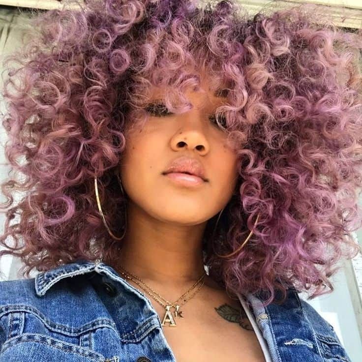30 Crazy Curly Hair Colors For Confident Women – Hairstylecamp With Regard To Lush And Curly Blonde Hairstyles (View 10 of 25)