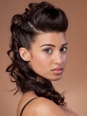32 Pretty And Easy Prom Hairstyles – Thefashionspot In Fauxhawk Ponytail Hairstyles (Photo 17 of 25)