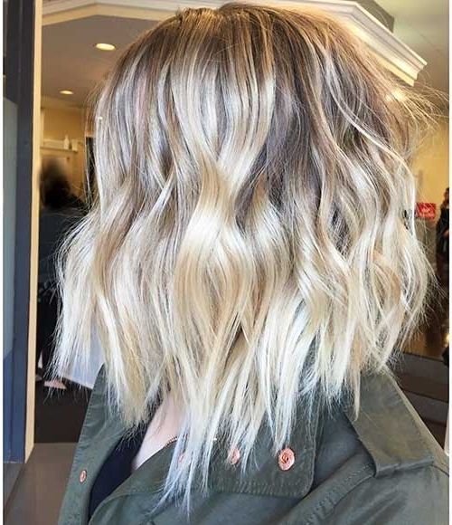 35+ Striking Short Hair Ideas For Blondies | Short Hairstyles 2017 With Regard To Striking Angled Platinum Lob Blonde Hairstyles (View 23 of 25)