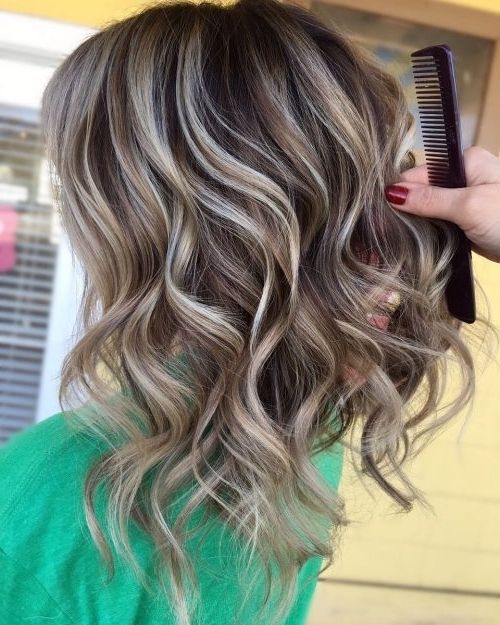 38 Top Blonde Highlights Of 2018 – Platinum, Ash, Dirty, Honey & Dark In White And Dirty Blonde Combo Hairstyles (Photo 17 of 25)
