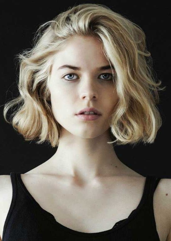 40 Gorgeous Wavy Bob Hairstyles To Inspire You | Fashion | Pinterest In Wavy Blonde Bob Hairstyles (View 2 of 25)