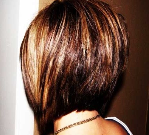 45 Flawless Short Stacked Bobs To Steal The Focus Instantly With Regard To Voluminous Stacked Cut Blonde Hairstyles (Photo 11 of 25)